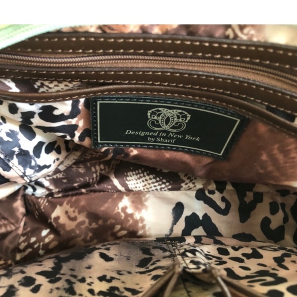 Beautiful New Designer Sharif Embroidered Bag & Victoria’s Secret Heart Throw - Picture 10 of 16